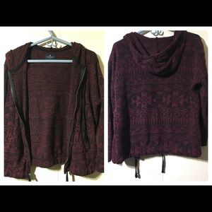 American Eagle Burgundy sweater